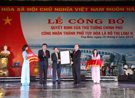 Công nhận thành phố Tuy Hòa là đô thị loại II - ảnh 1